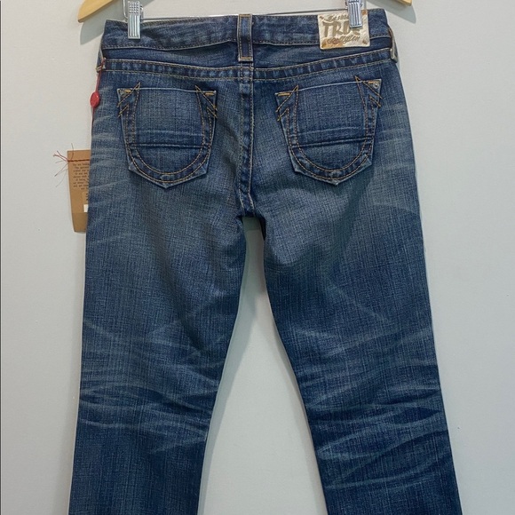 True Religion Women's Johnny Blue Low Rise Straight Leg Jeans NWT Size 28 - Picture 4 of 15